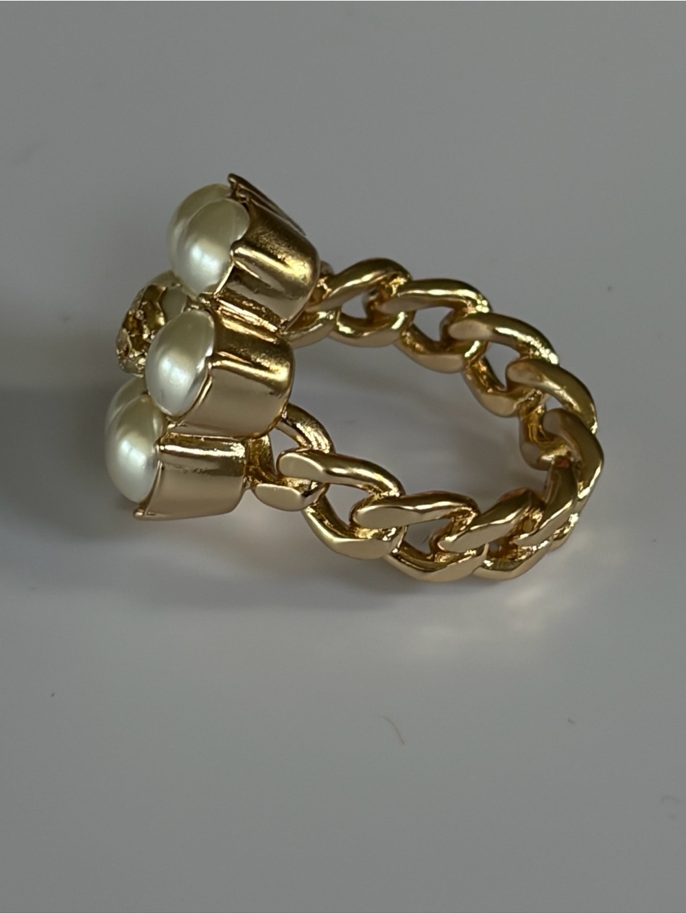 Monogram Gold-Tone Pearl Floral Cluster Ring 6-1/2 NWOT - Picture 3 of 6
